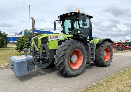 Naudotas traktorius Claas Xerion 3800 